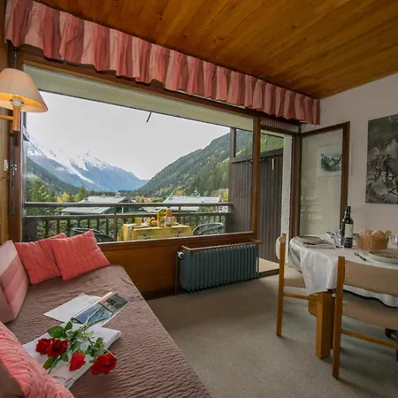 Sainte-foy-l'argentiere Sleeps 3 Pool 샤모니